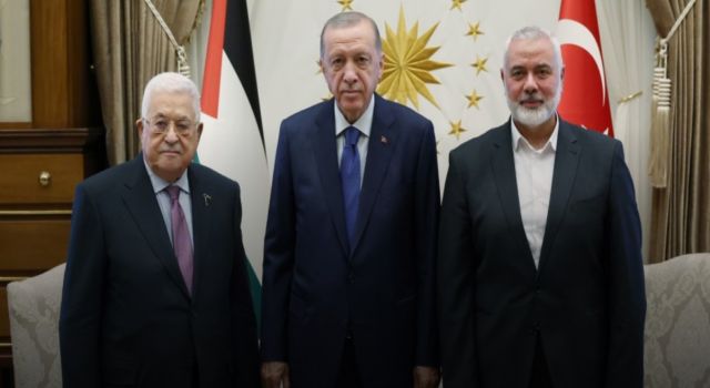 Cumhurbaşkanı Erdoğan, Filistin Devlet Başkanı Abbas ve Hamas lideri Heniyye ile görüştü