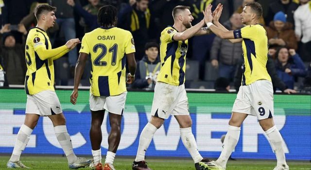 Fenerbahçe’den Avrupa’da net galibiyet: Anderlecht’i 3-0’la geçti!