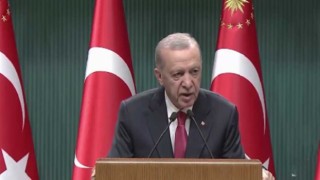 Cumhurbaşkanı Erdoğan’dan kılıçlı yemin açıklaması: “Tahkikat sürüyor, gereken yapılacak”