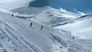 Palandöken’de çığ düştü: Alan taraması sürüyor