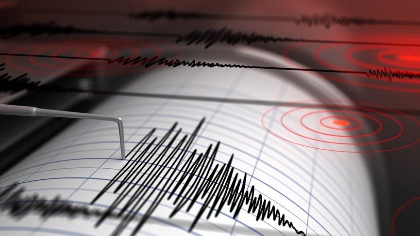  Manisa Saruhanlı'da şiddetli deprem!